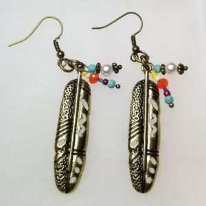 {Handmade}Feather Earrings